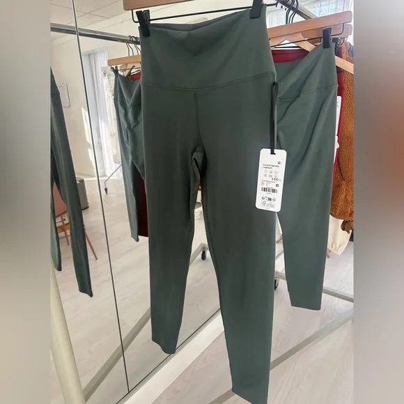 Varley Bundle (57 Pieces). All pieces are NWT - Picture 13 of 16